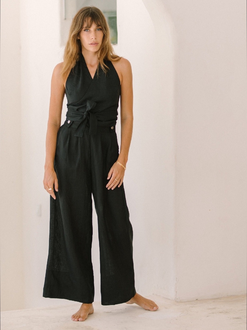 100% Linen - Chic Black Wide-Leg Trousers, Mother of Pearl Buttons - S